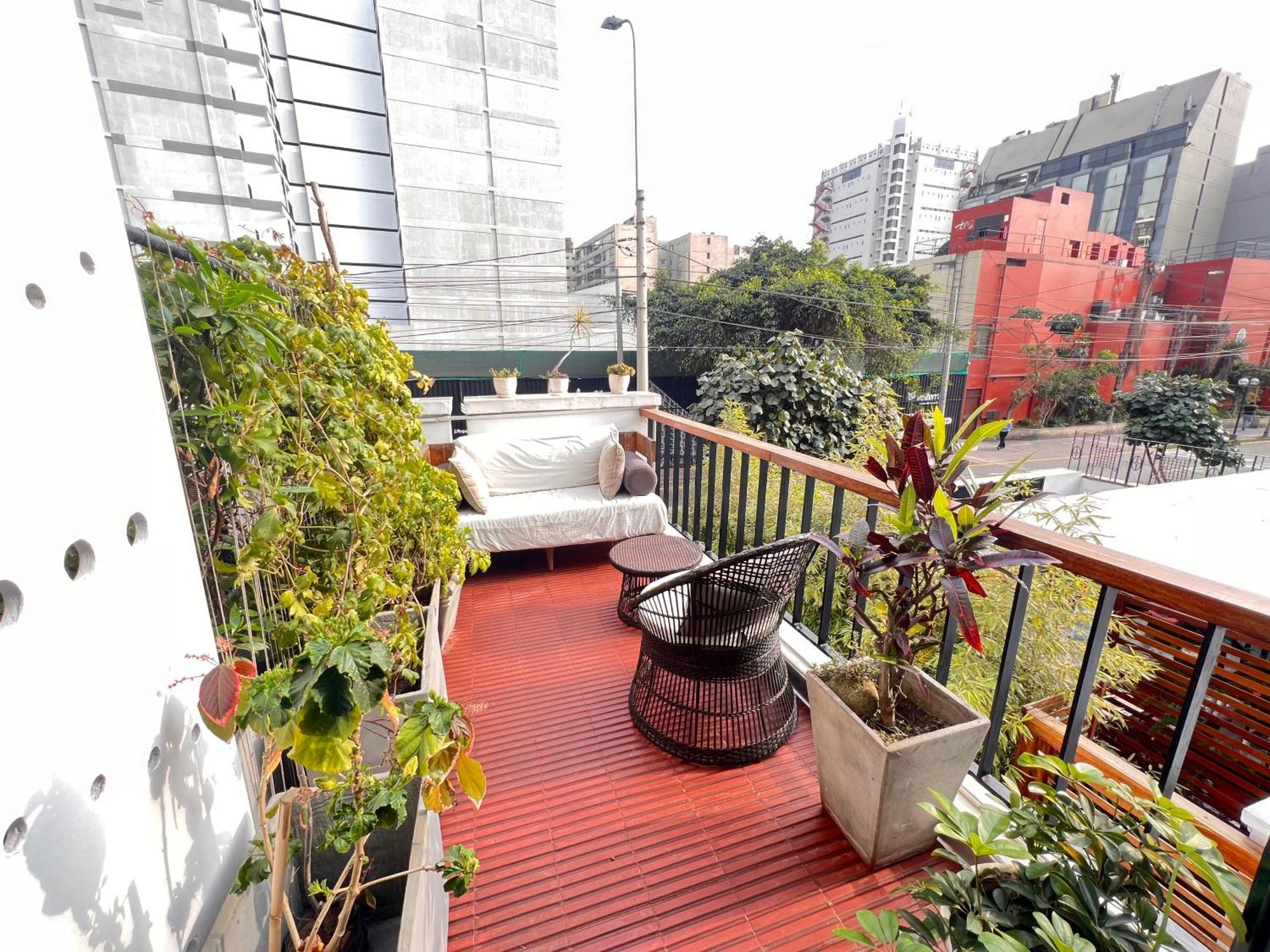 La Casa Del Viajero Bed & Breakfast Lima Exterior photo